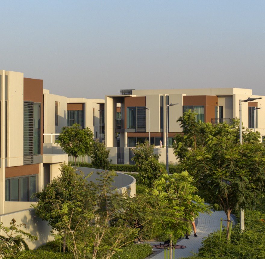 Homes and landscaping in Cherrywoods, Dubai